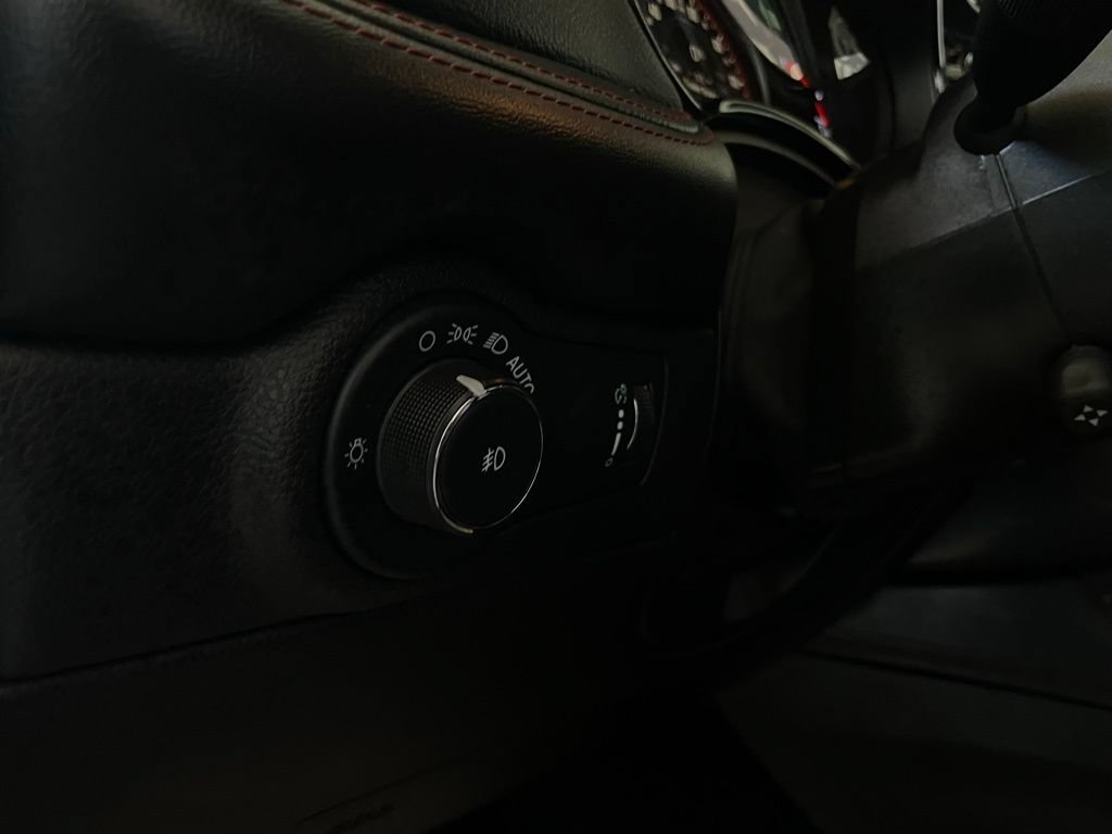 Used 2023 Dodge Durango GT RWD image 29