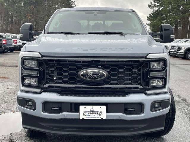 New 2026 Ford F250 Lariat w/ Black Appearance Package image 23