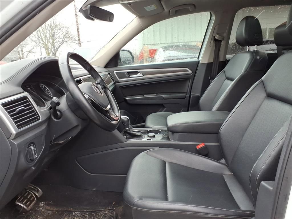 Used 2018 Volkswagen Atlas SEL w/ R-Line Package image 10