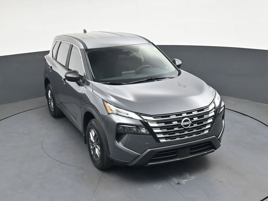 Certified 2026 Nissan Rogue S FWD image 30