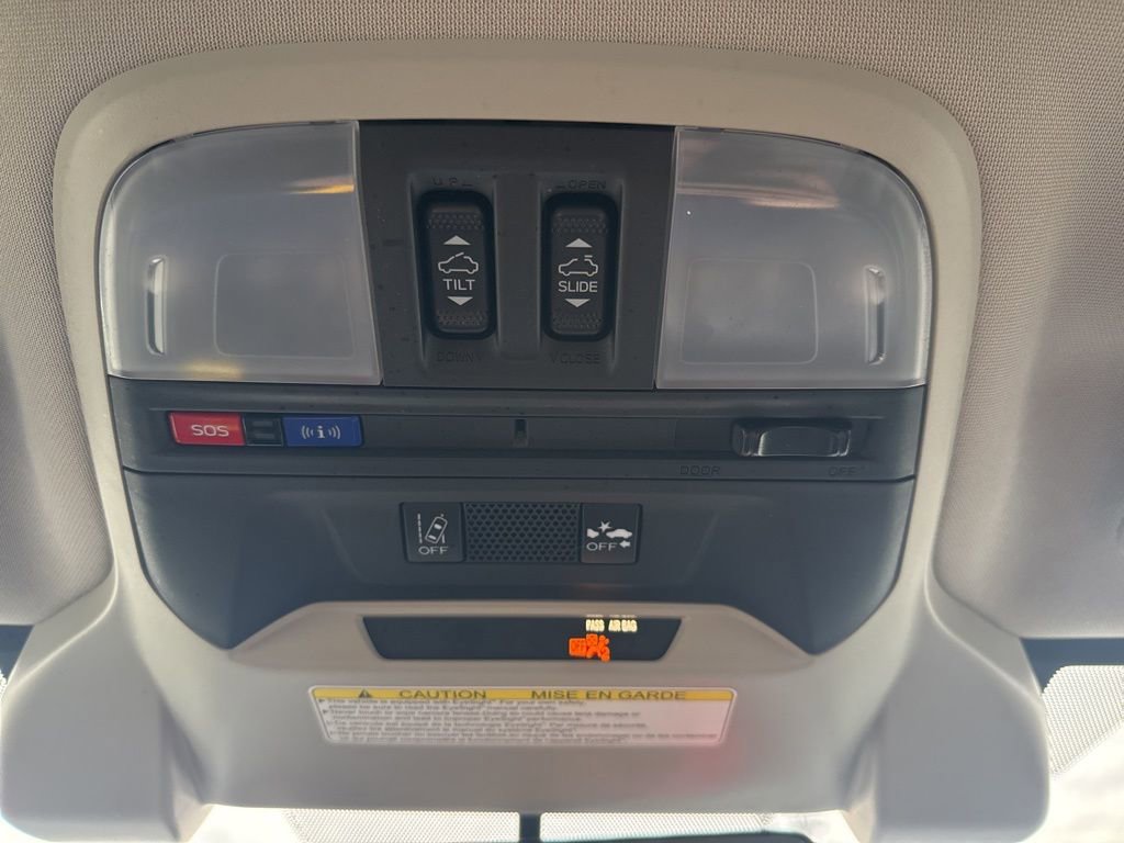 Used 2022 Subaru Crosstrek 2.5i Sport w/ Moonroof Package image 35