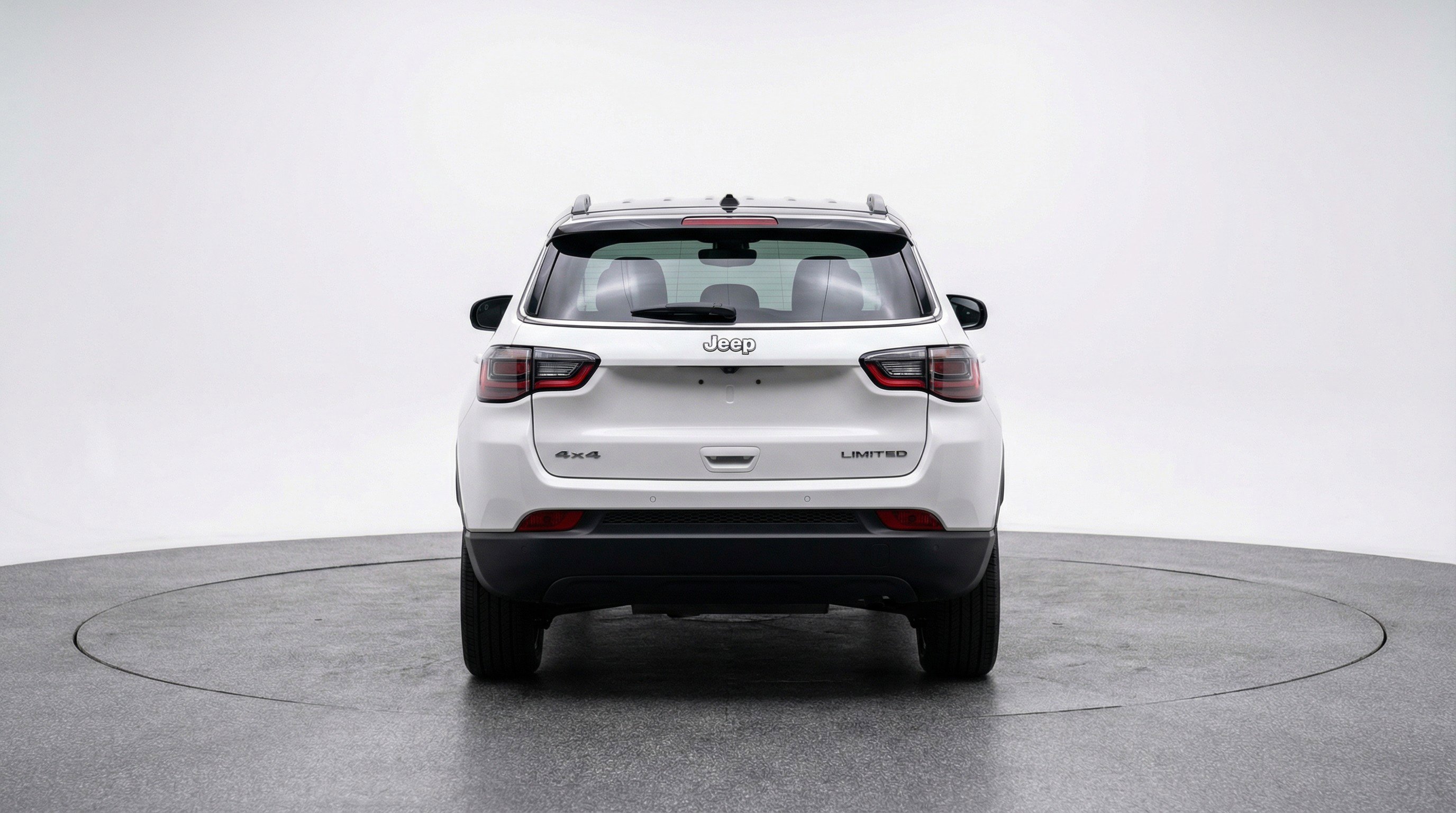 Used 2025 Jeep Compass Latitude image 7