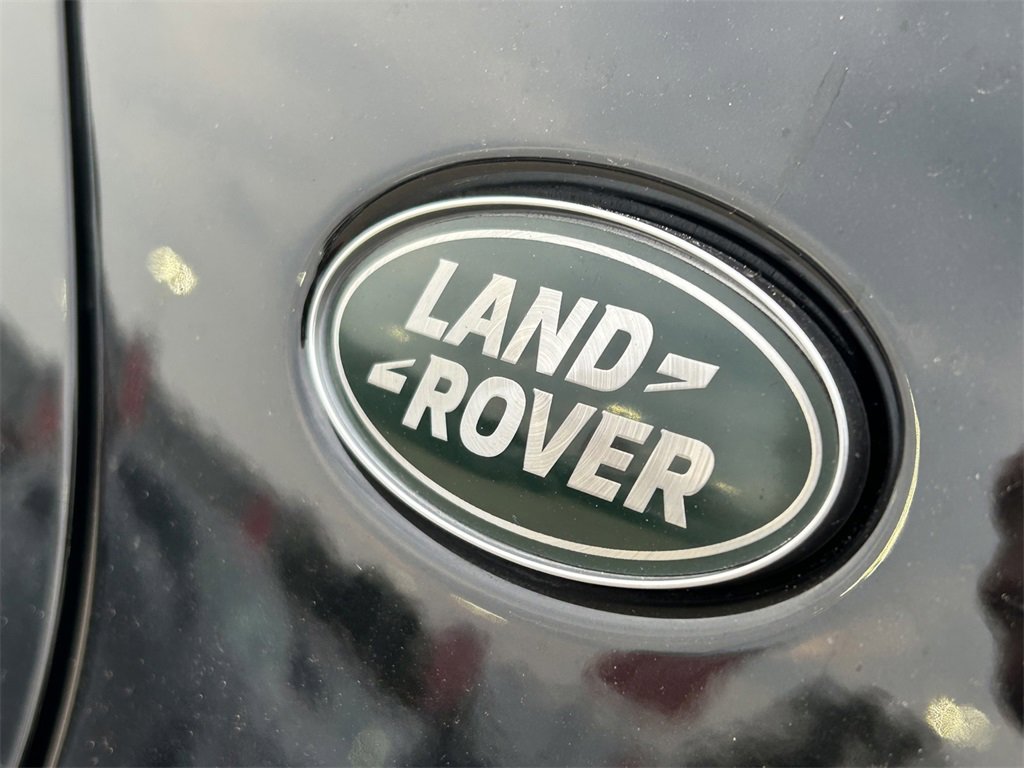 Used 2024 Land Rover Discovery Sport S image 17