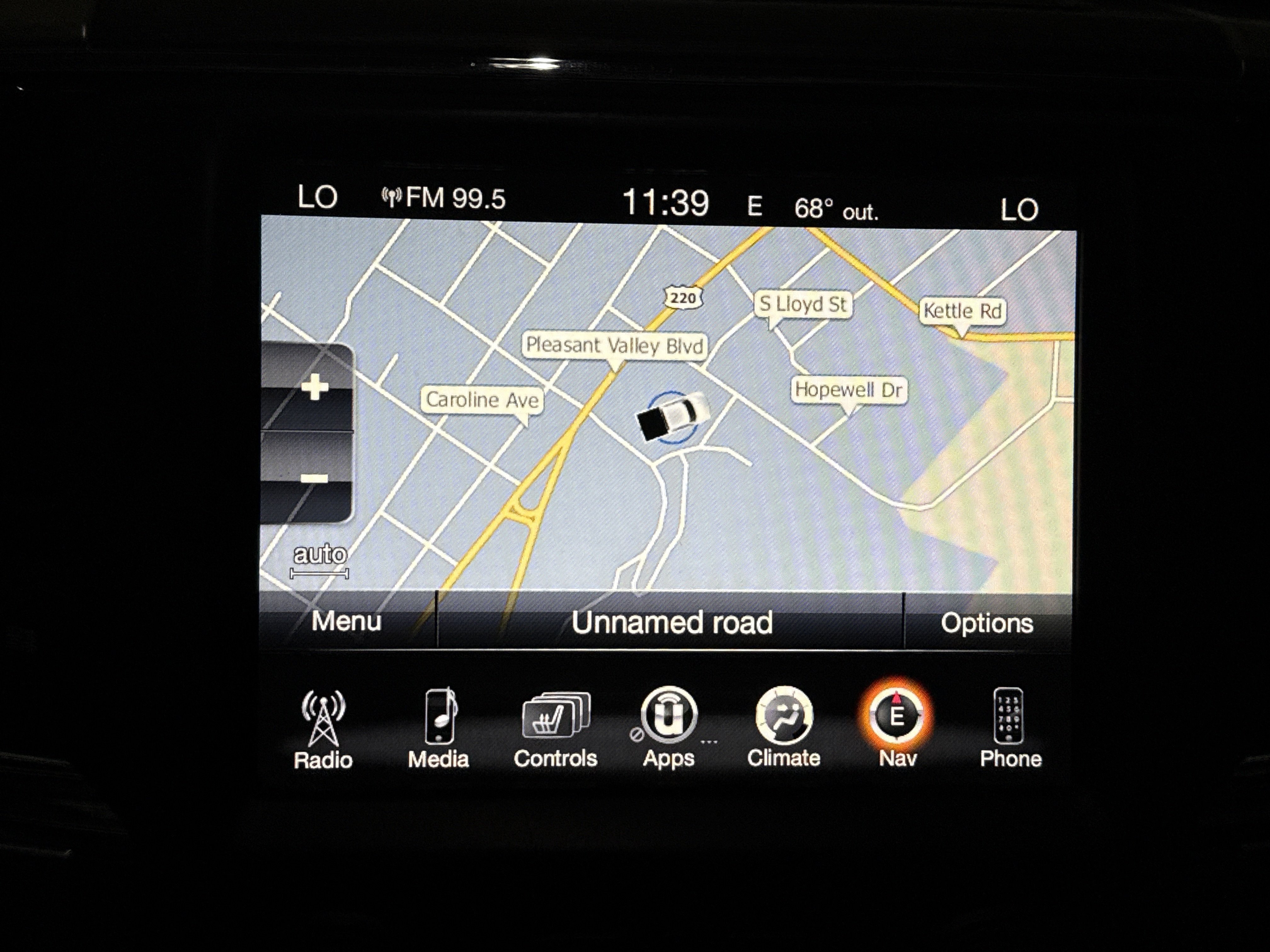 Used 2014 RAM 1500 Laramie AWD/4WD image 24