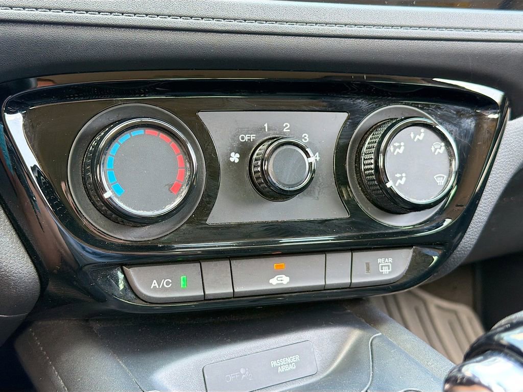 Used 2022 Honda HR-V LX image 15