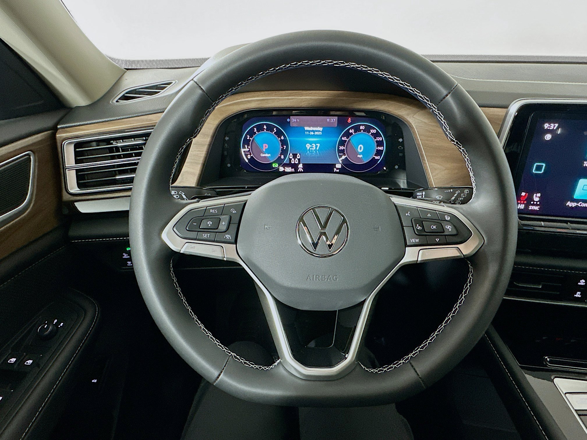 New 2026 Volkswagen Atlas SE AWD/4WD image 11