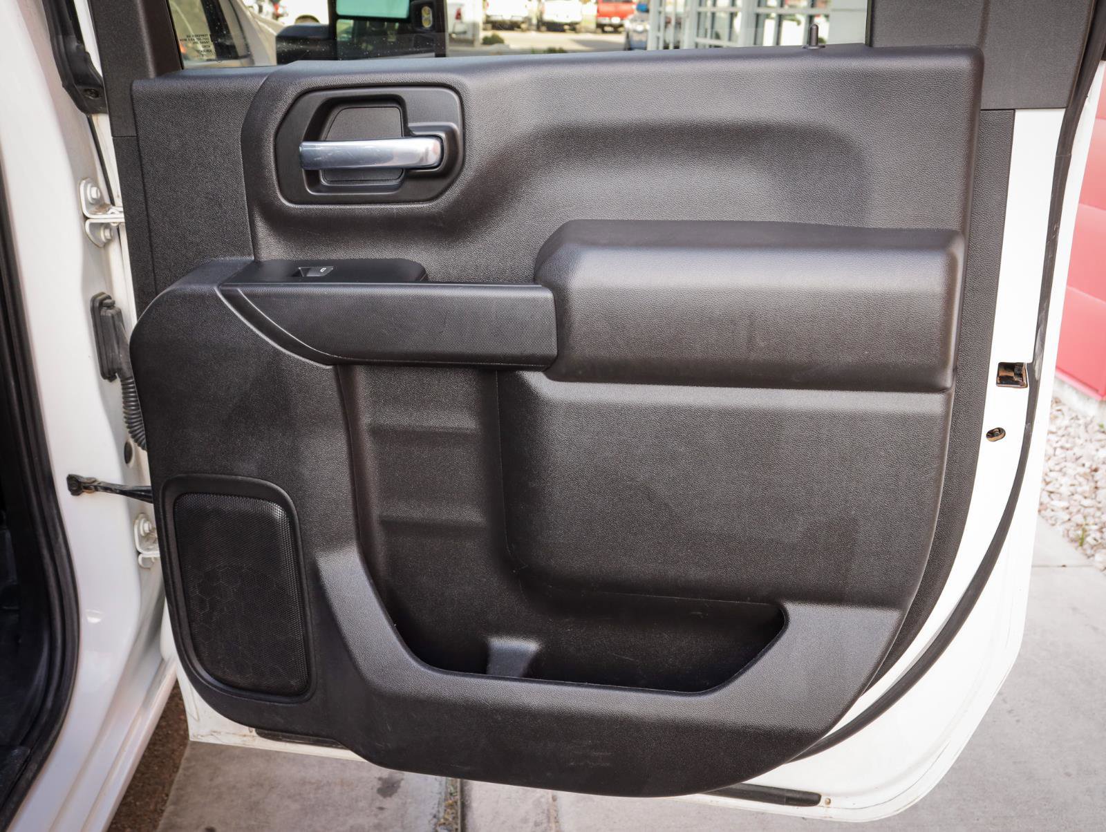 Used 2023 Chevrolet Silverado 2500 LT image 29