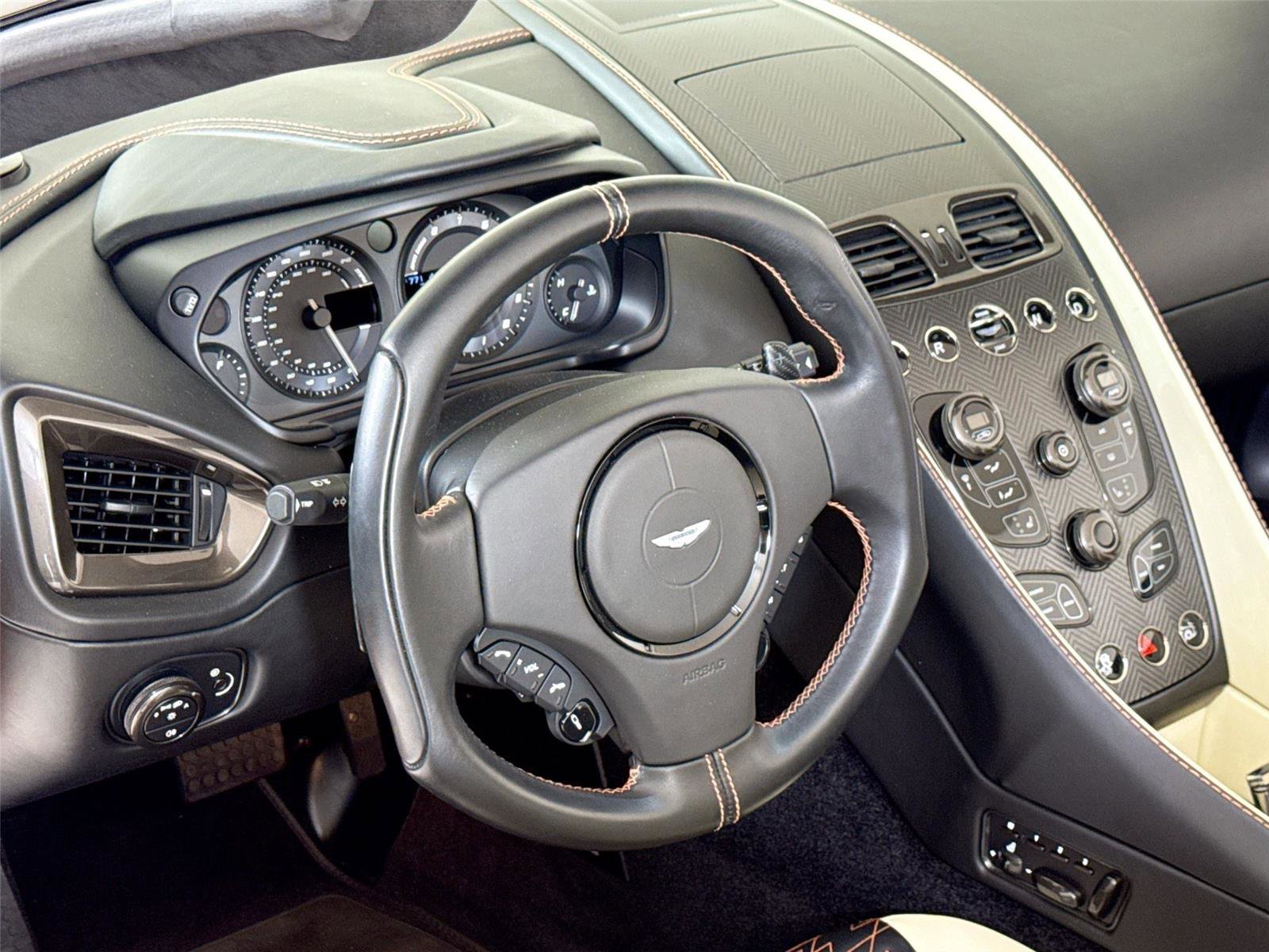 Used 2018 Aston Martin Vanquish Zagato image 16