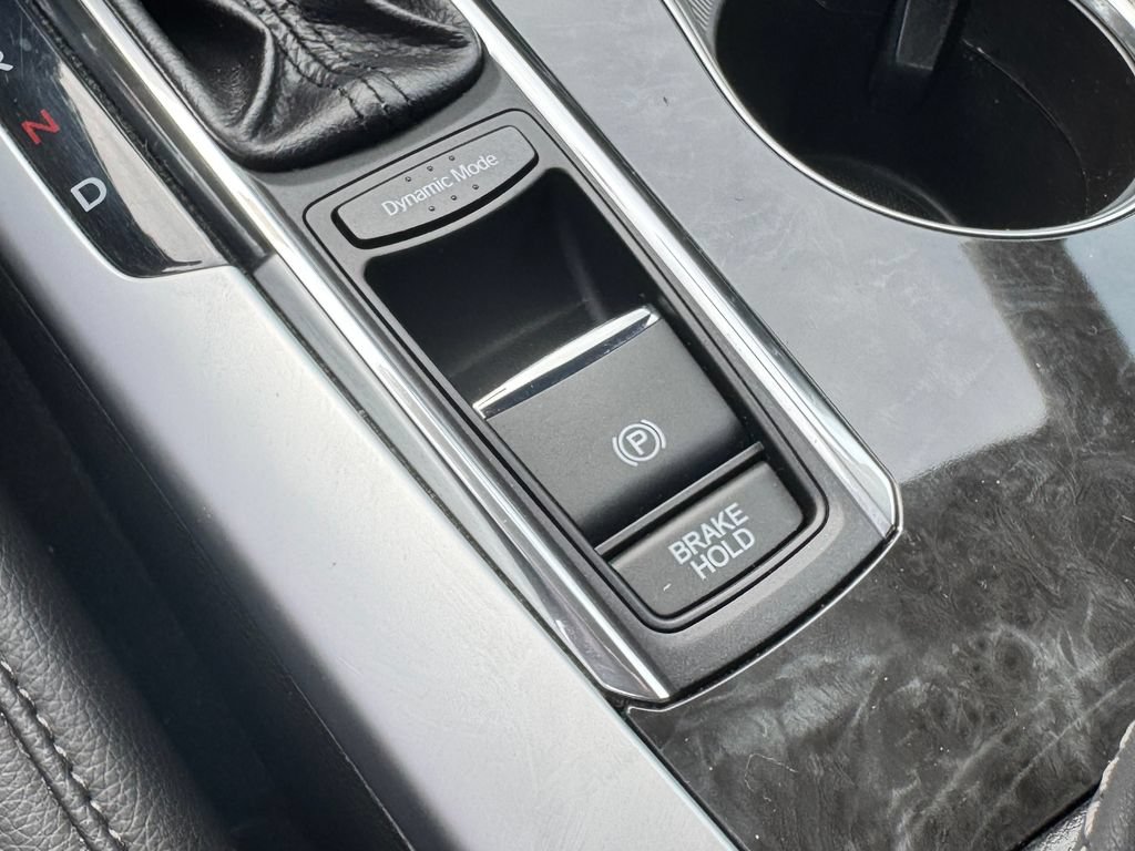 Used 2019 Acura TLX FWD image 22