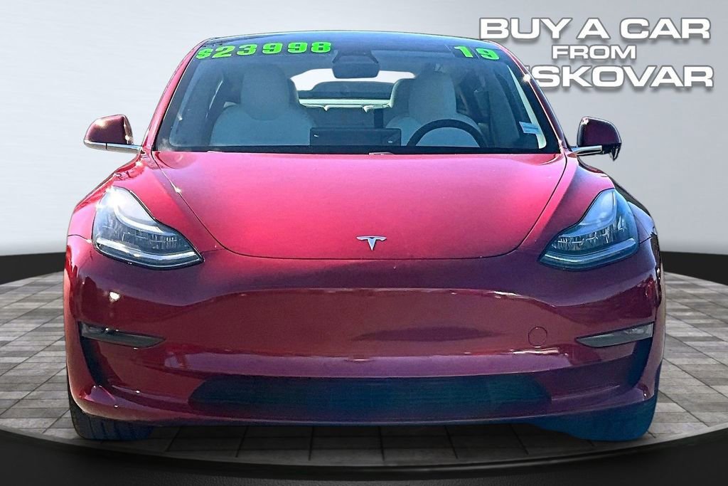 Used 2019 Tesla Model 3 Performance image 3