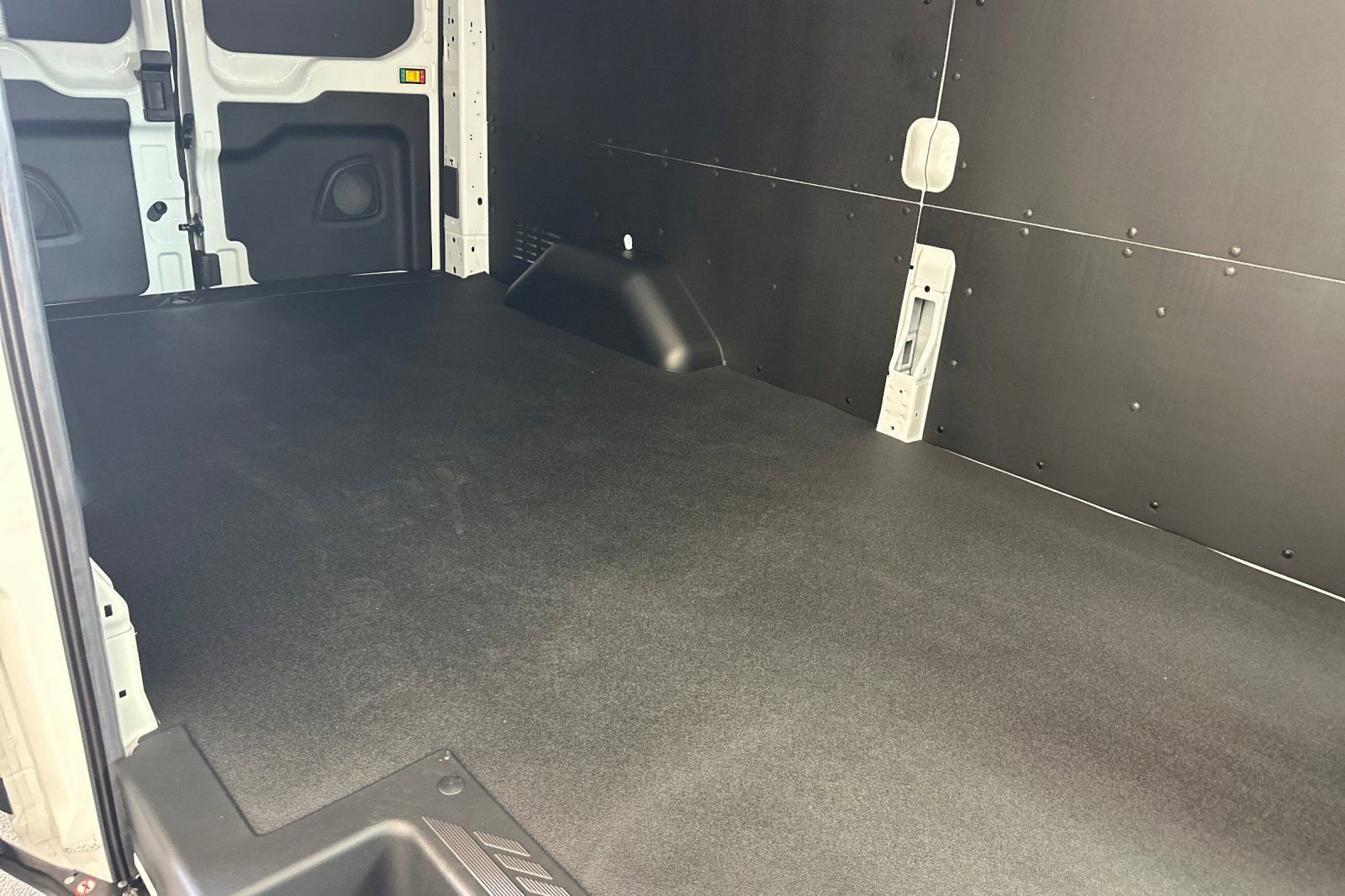 New 2026 Ford Transit 250 148 Medium Roof RWD image 11