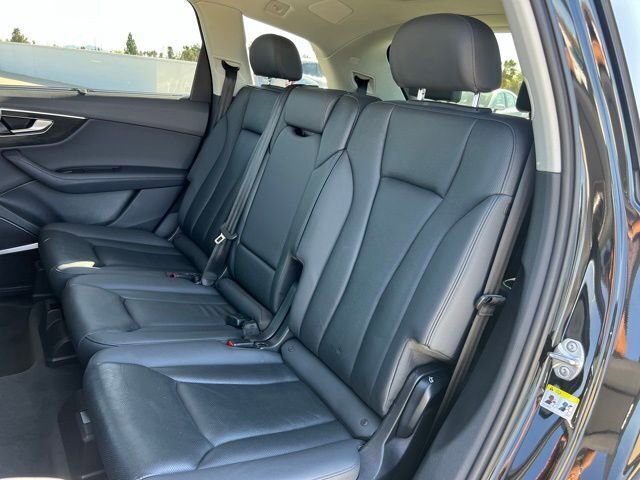 Used 2023 Audi Q7 3.0T Prestige w/ Prestige Package image 17