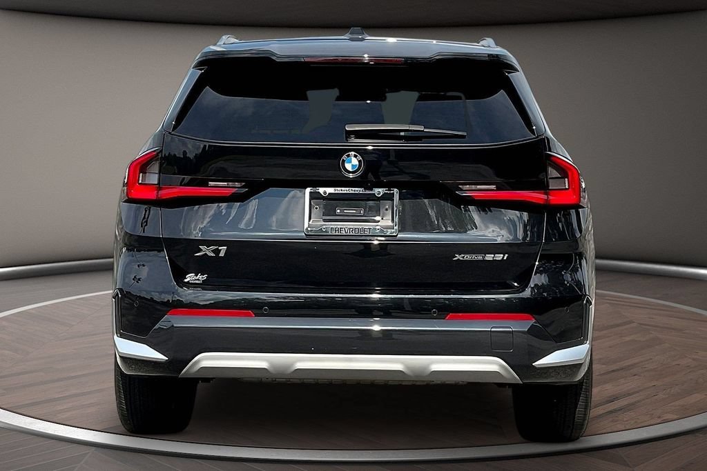 Used 2025 BMW X1 xDrive28i AWD/4WD image 5