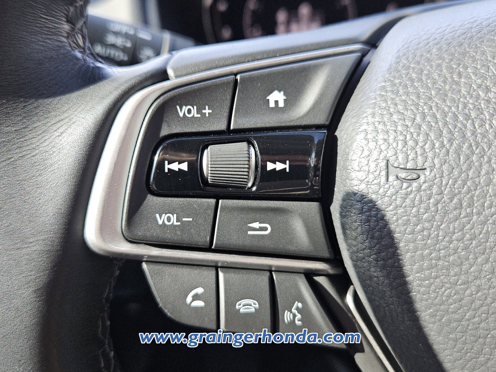 Certified 2022 Honda Accord Touring image 19