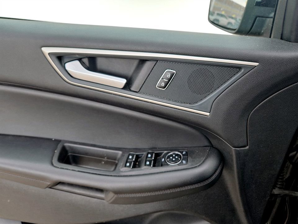 Used 2024 Ford Edge SEL AWD/4WD image 22