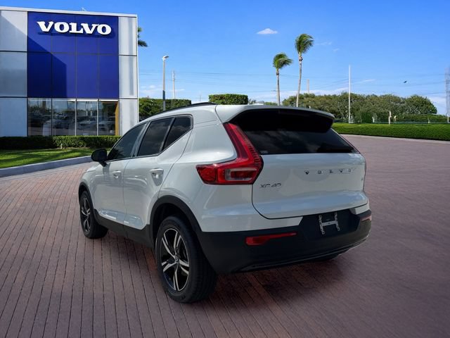 New 2026 Volvo XC40 B4 Core FWD image 5