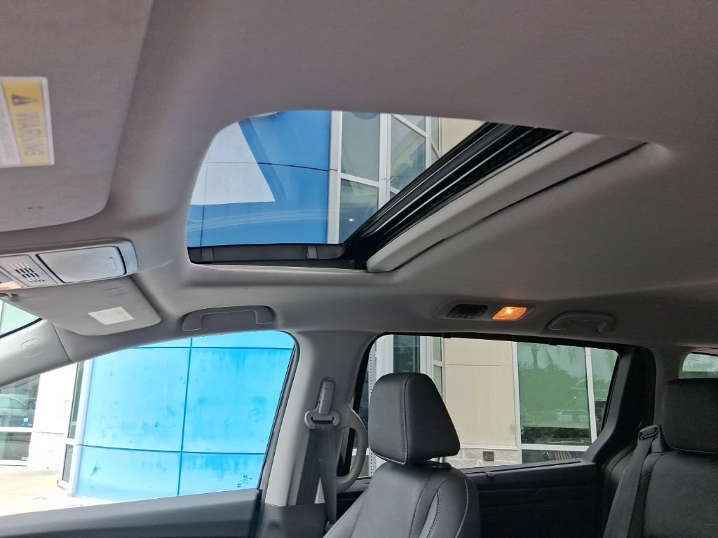 Used 2024 Honda Odyssey EX-L image 19