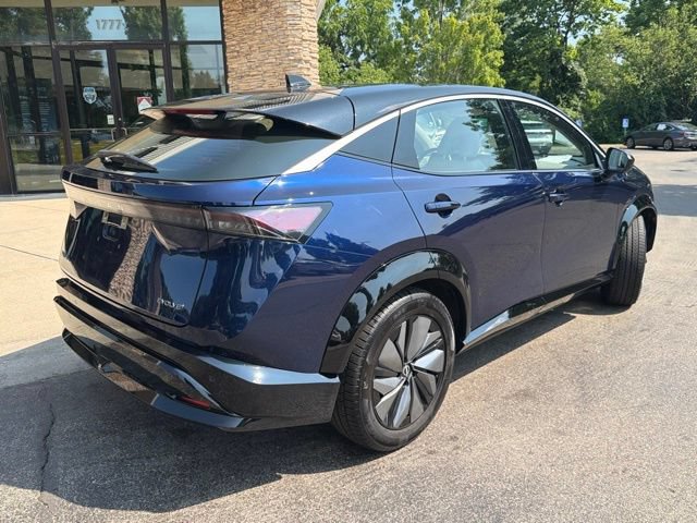 Used 2023 Nissan Ariya FWD image 7