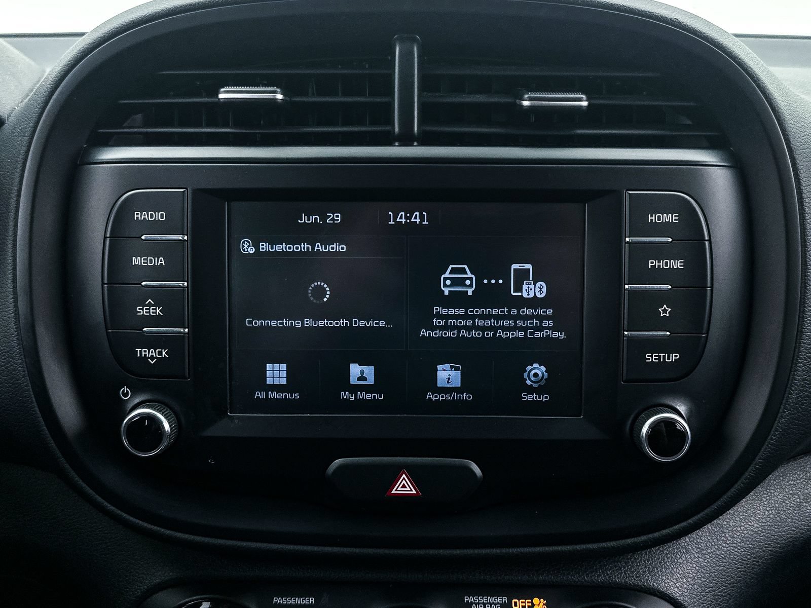 Used 2020 Kia Soul LX FWD image 16