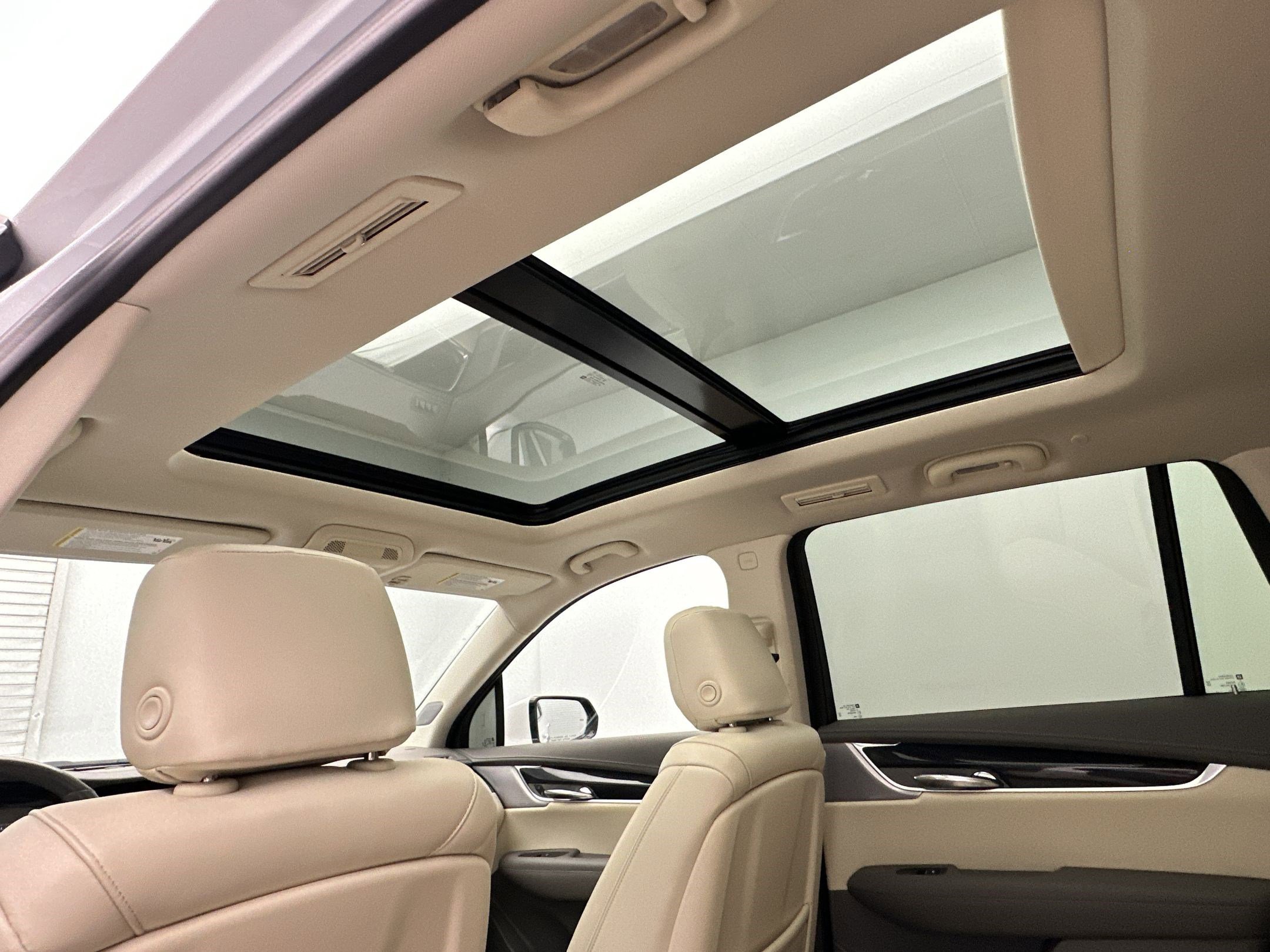 Certified 2023 Cadillac XT6 Premium Luxury image 15