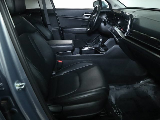 Used 2023 Kia Sportage EX FWD image 34