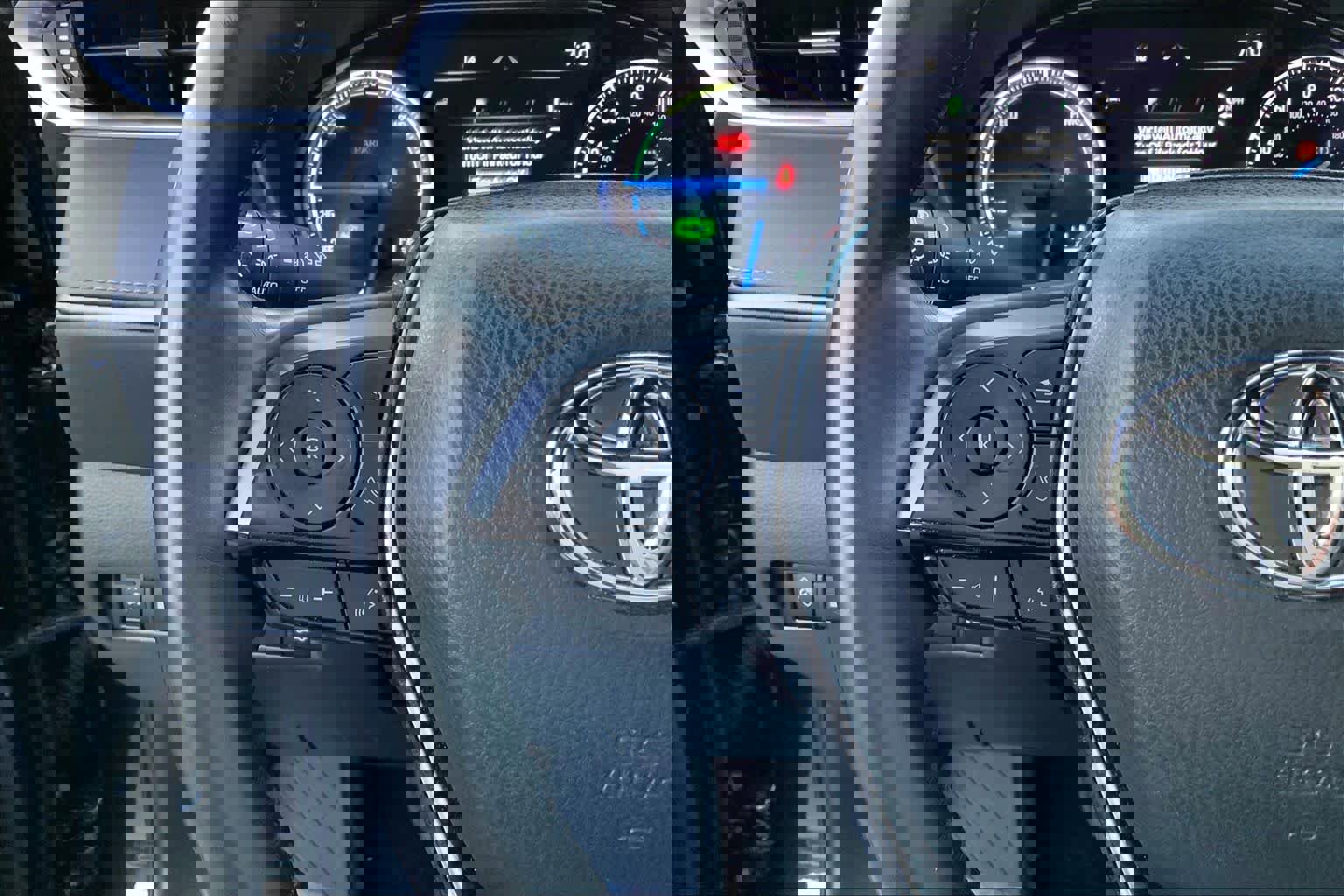 Used 2023 Toyota Venza Nightshade AWD/4WD image 23