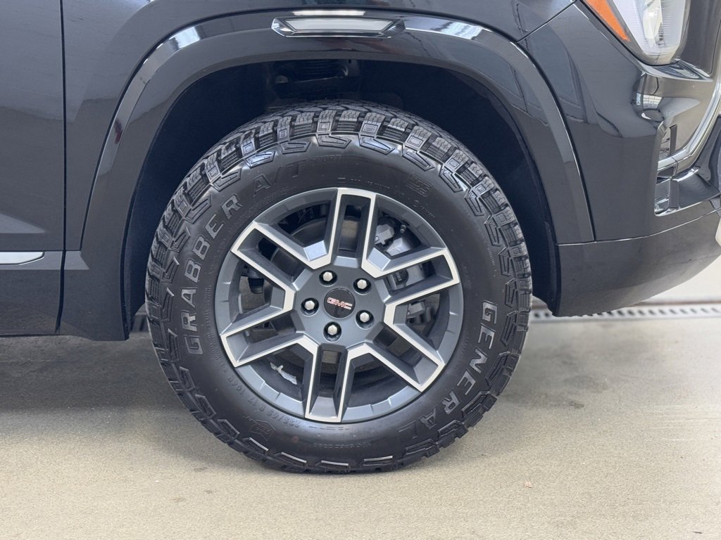 New 2026 GMC Terrain AT4 image 4