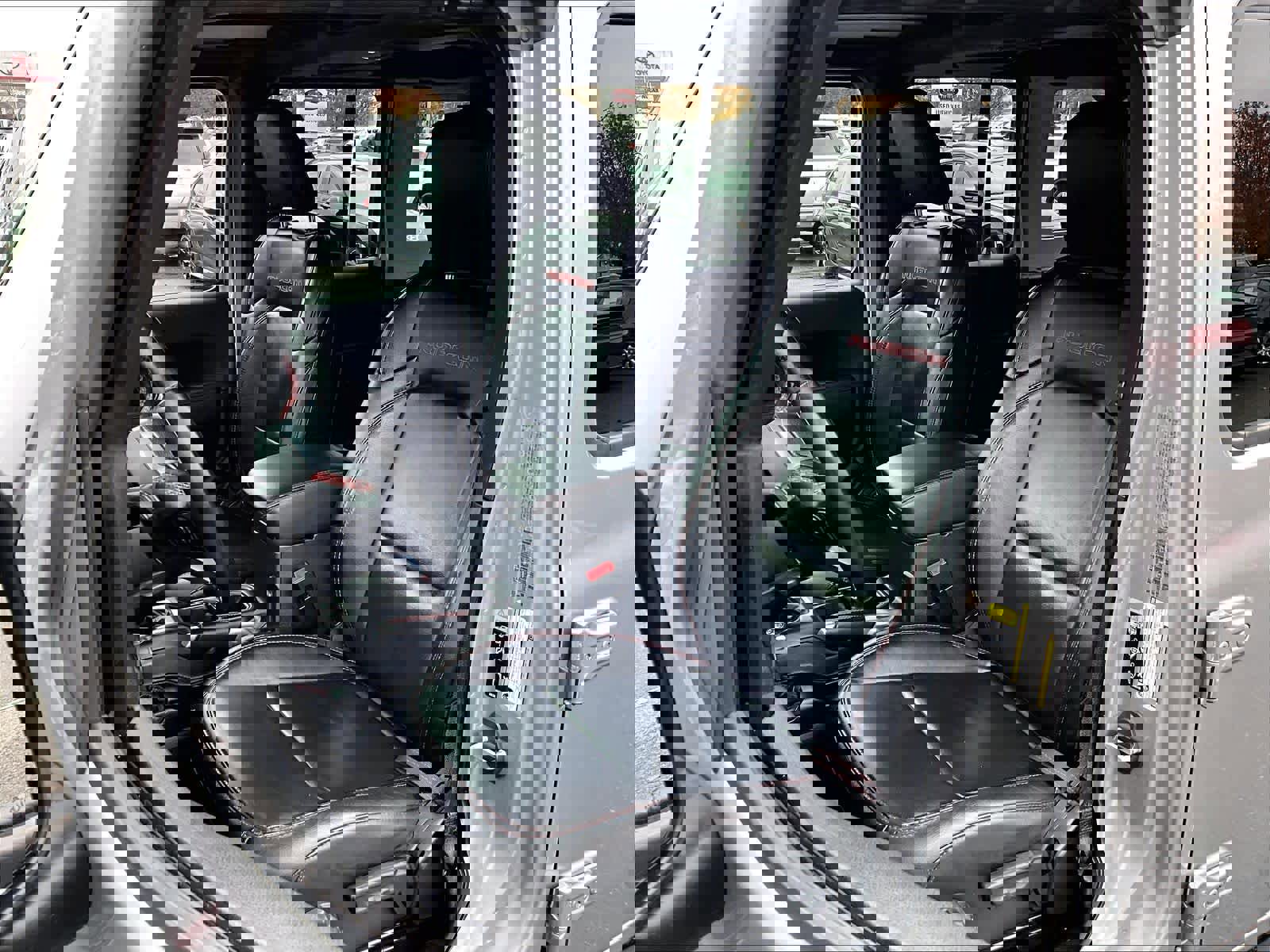 Used 2021 Jeep Wrangler Unlimited Rubicon image 10