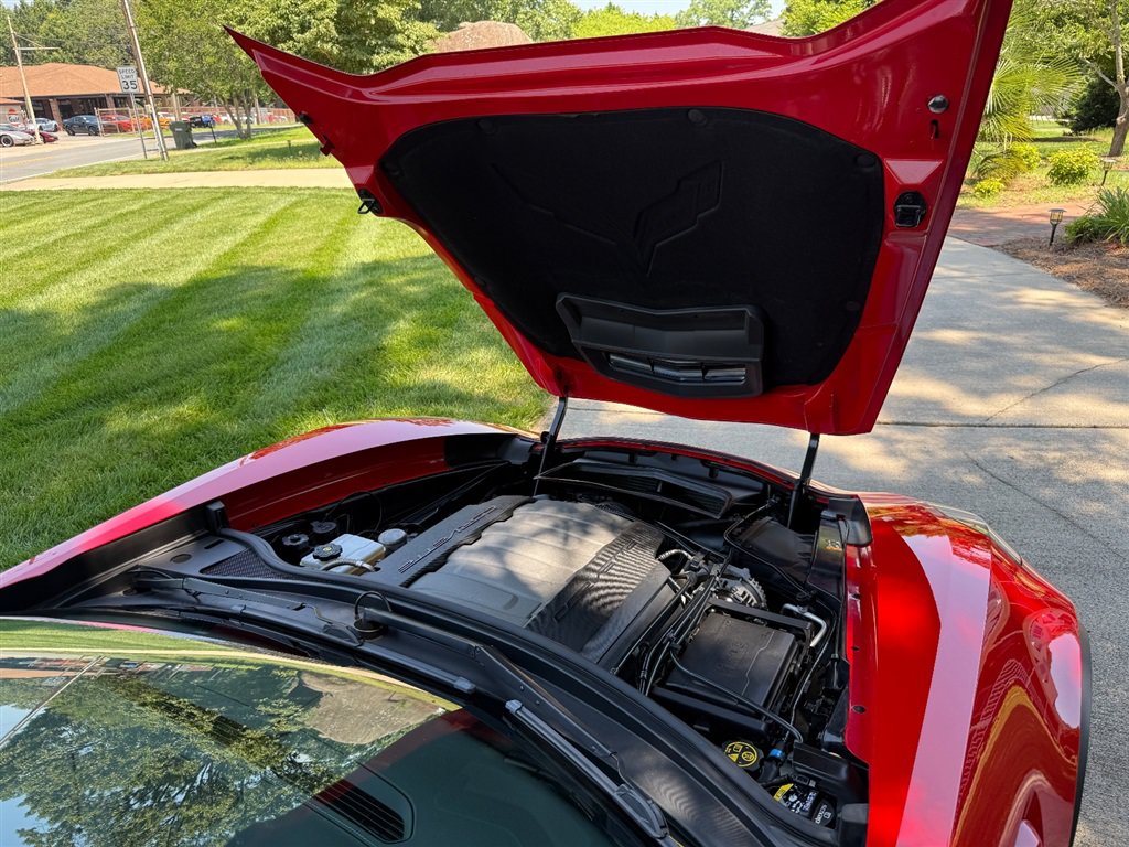 Used 2019 Chevrolet Corvette Grand Sport w/ Carbon Flash Badge Package RWD image 55