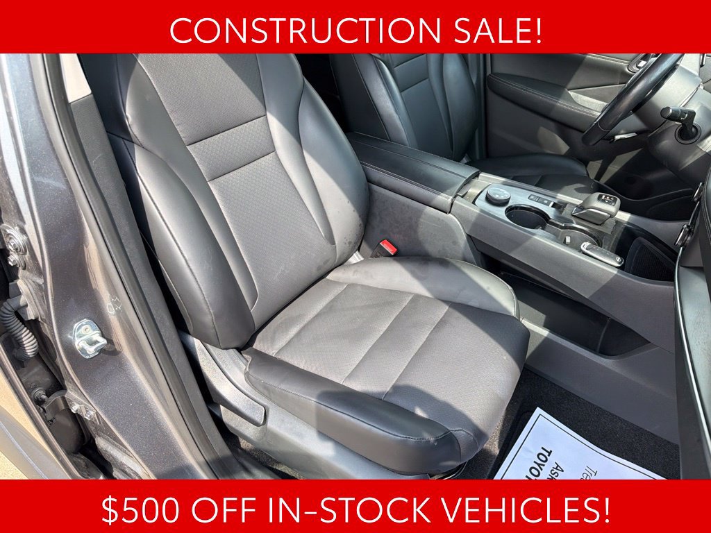 Used 2023 Nissan Rogue SV w/ SV Premium B Package AWD/4WD image 19