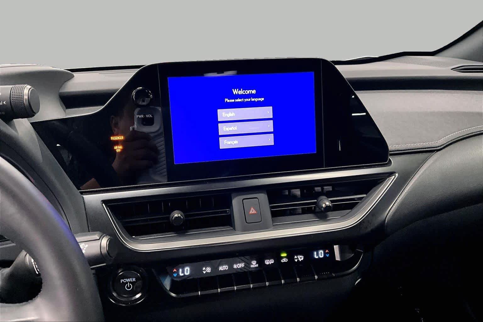 Used 2025 Lexus UX 300h FWD w/ Accessory Package (Z2) image 7