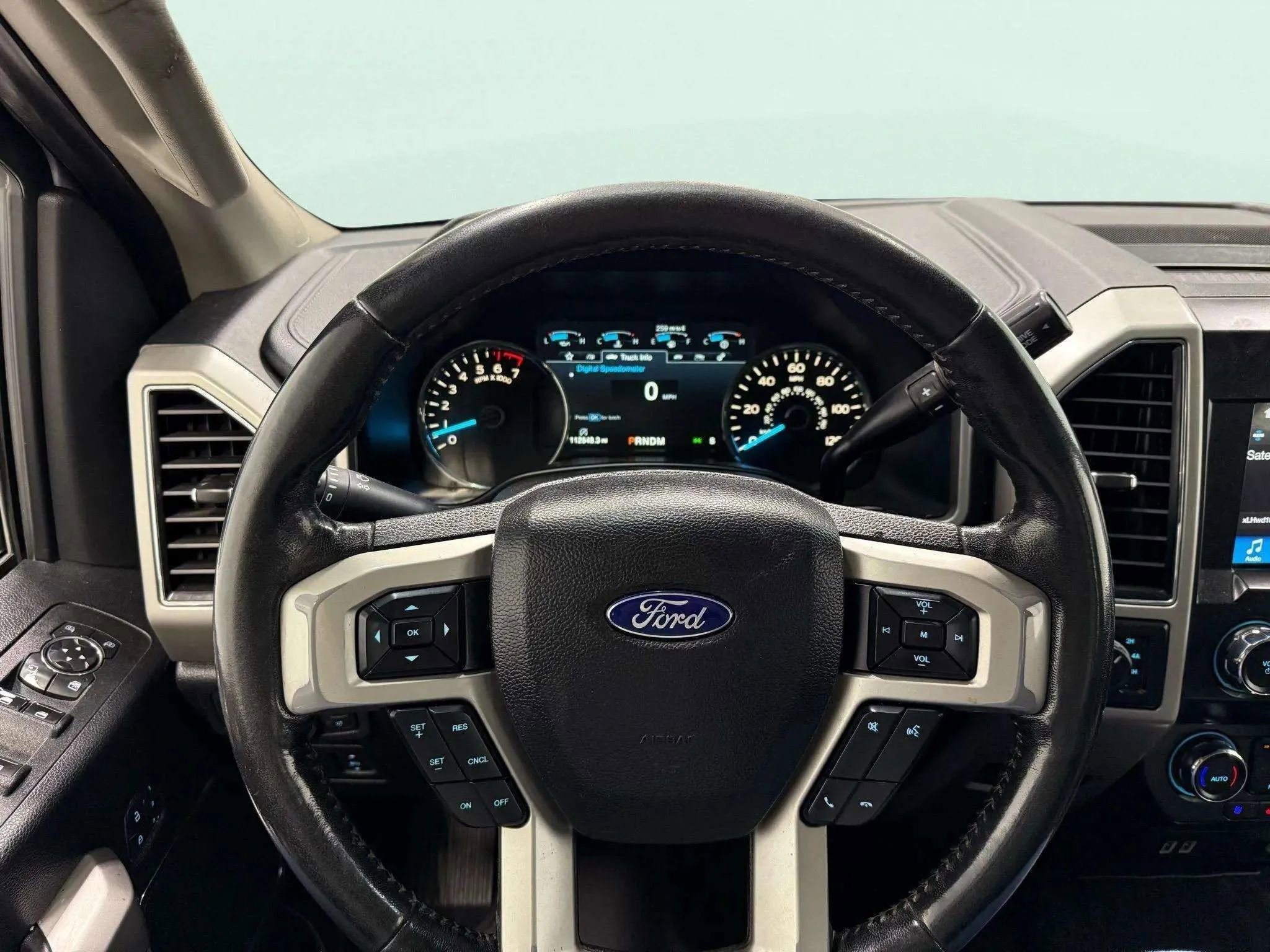 Used 2019 Ford F150 Lariat image 16