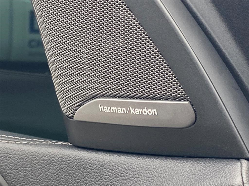 Used 2022 BMW X5 M50i w/ Executive Package image 20