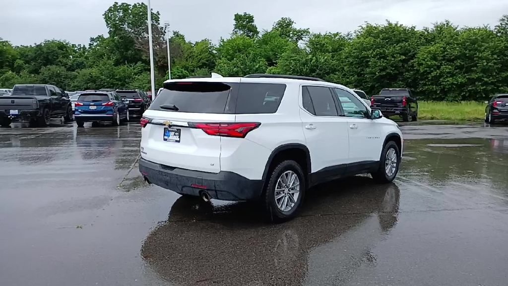 Certified 2023 Chevrolet Traverse LT FWD image 8