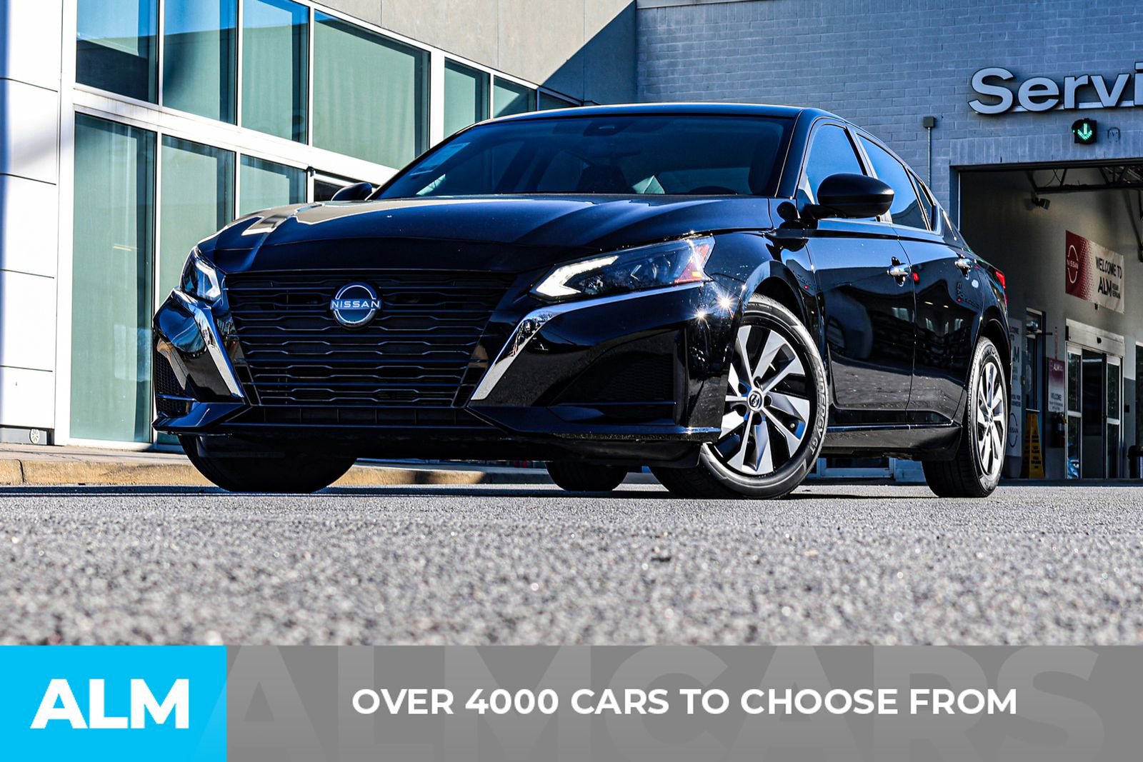 Used 2024 Nissan Altima 2.5 S image 2