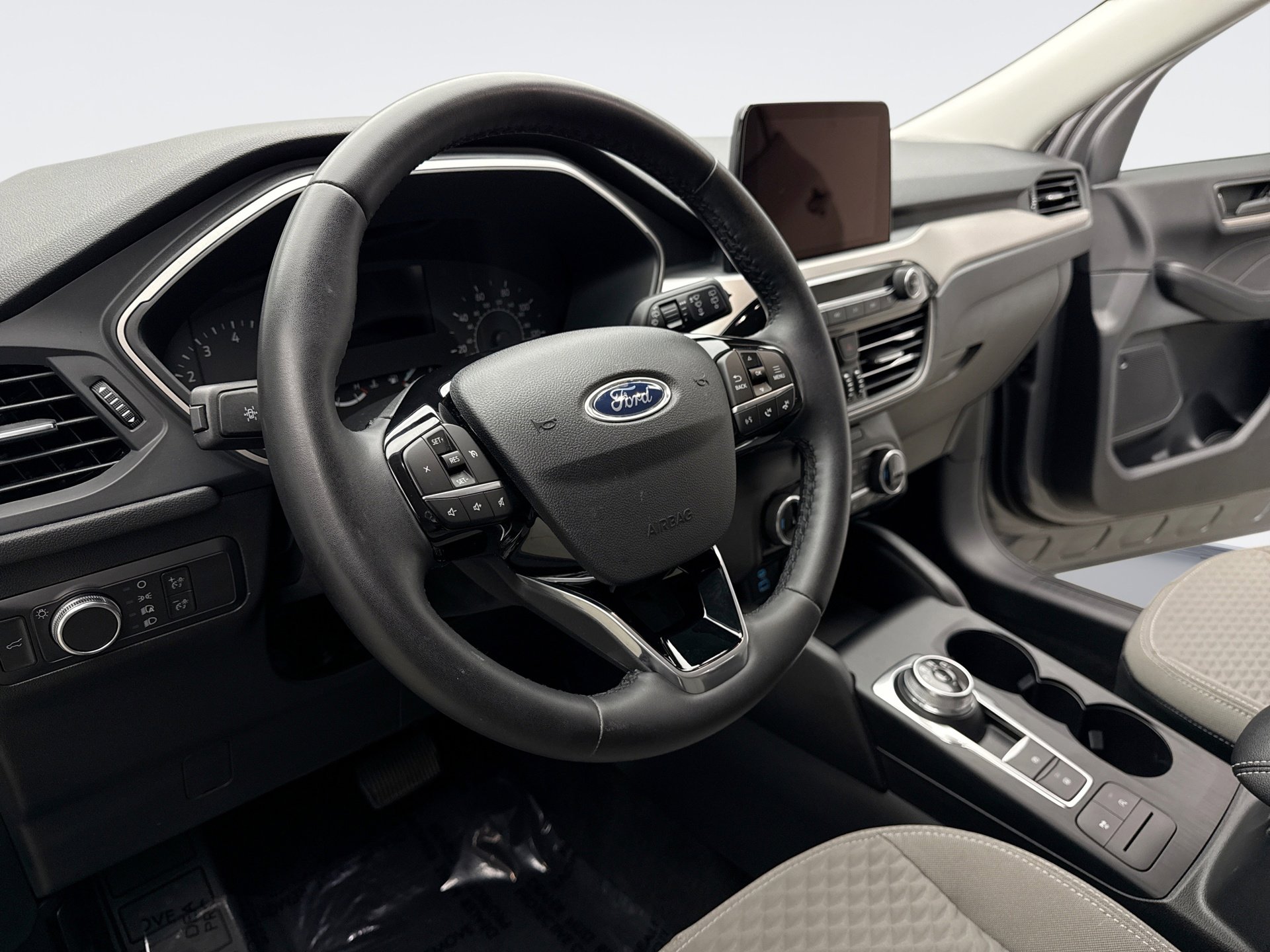 Used 2022 Ford Escape SE w/ Convenience Package image 10