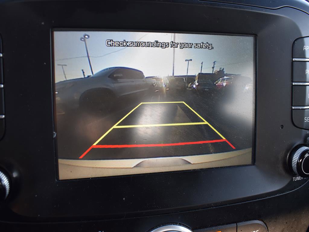 Used 2018 Kia Soul + image 17