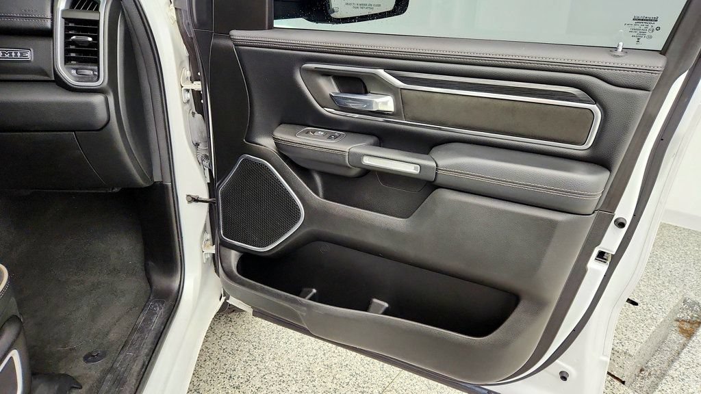 Used 2023 RAM 1500 Laramie AWD/4WD image 26
