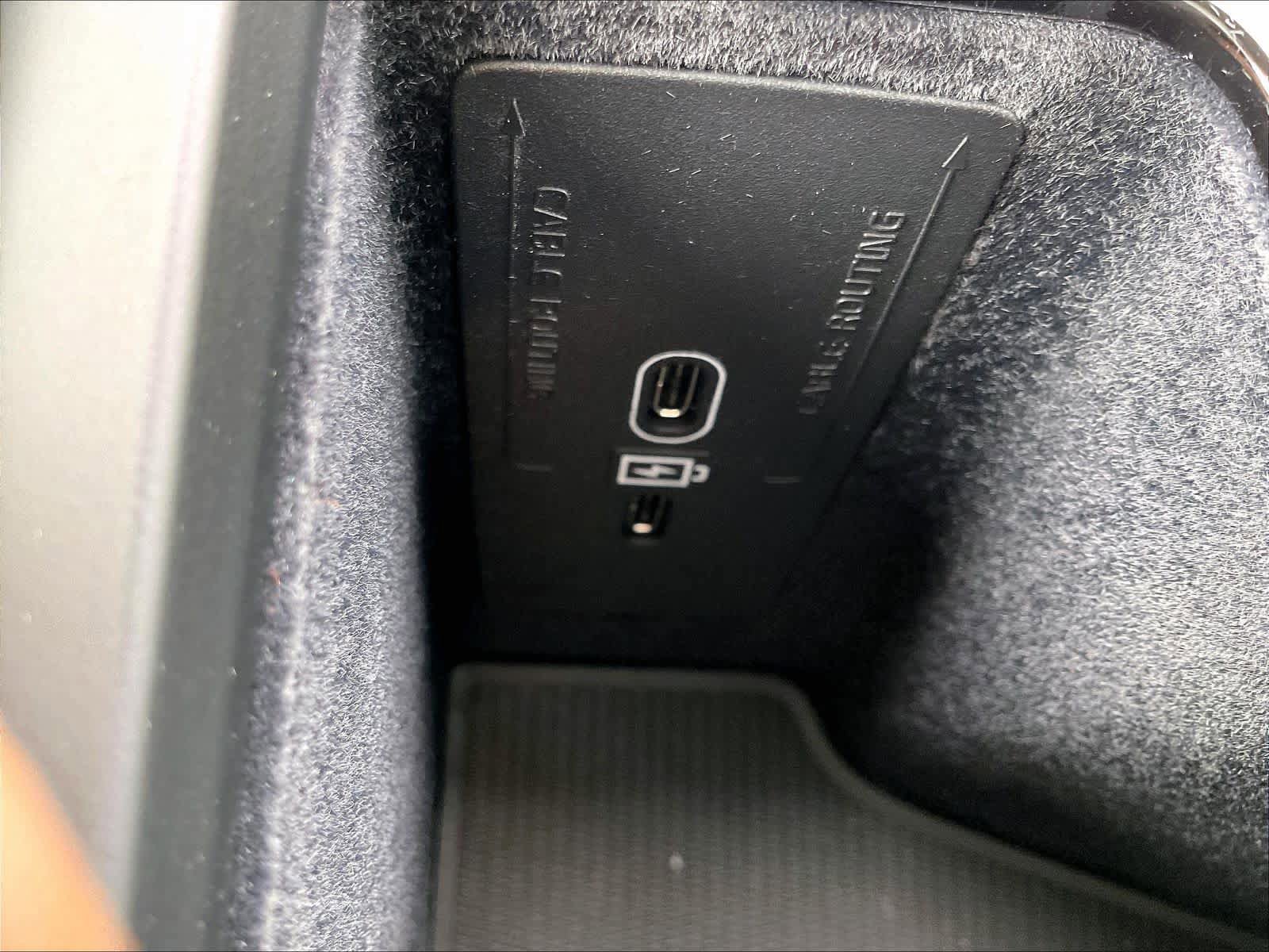 New 2026 Volvo XC60 T8 Ultra w/ Climate Package AWD/4WD image 23