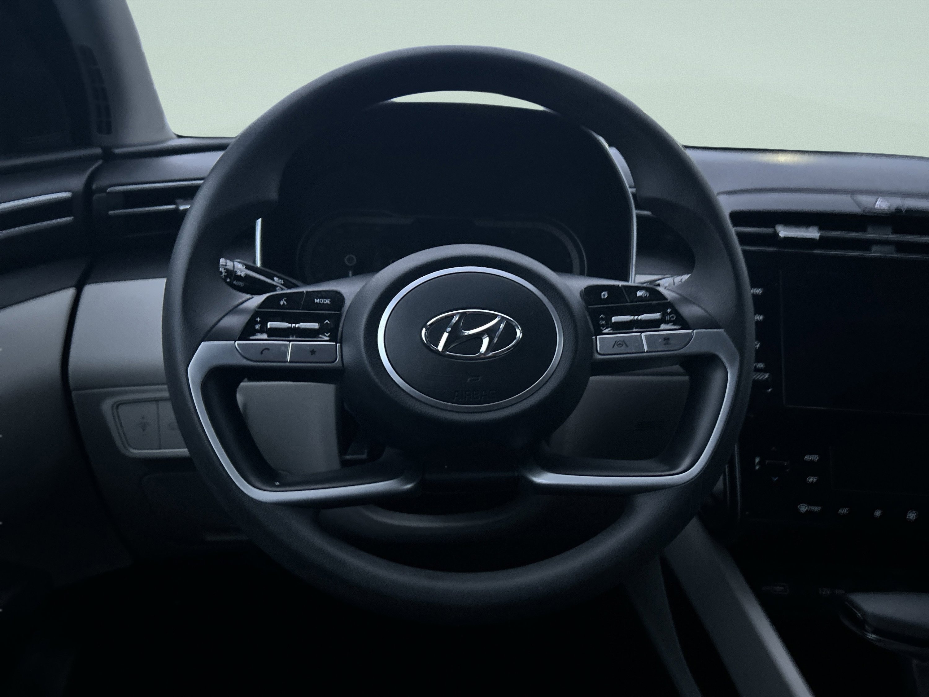 Used 2024 Hyundai Tucson SEL image 19