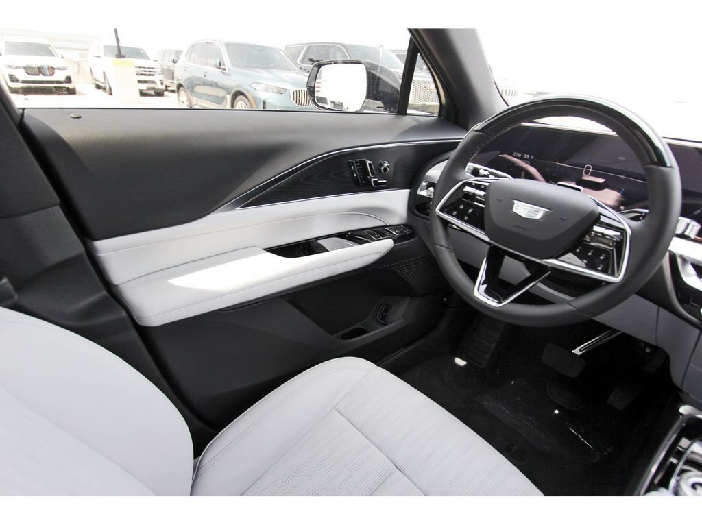 New 2026 Cadillac Lyriq Sport AWD/4WD image 8