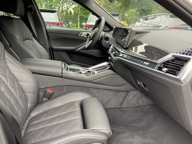Used 2026 BMW X6 xDrive40i w/ Climate Comfort Package AWD/4WD image 27
