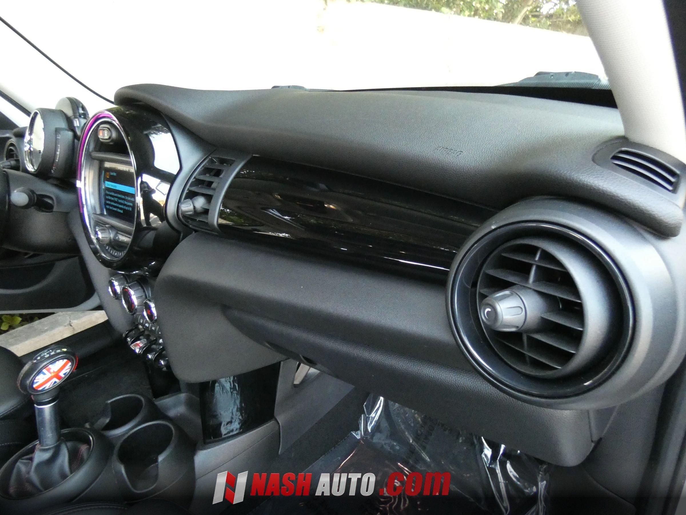 Used 2019 MINI Cooper S FWD image 29