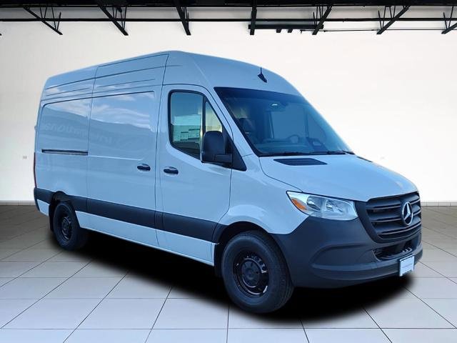 New 2025 Mercedes-Benz Sprinter 2500 image 3