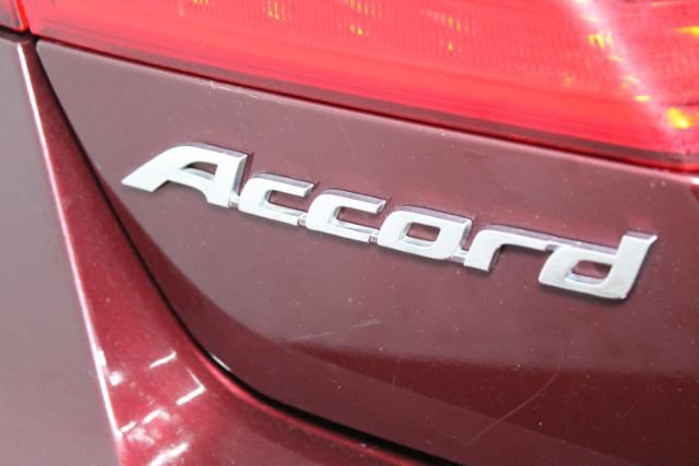 Used 2015 Honda Accord Touring image 8
