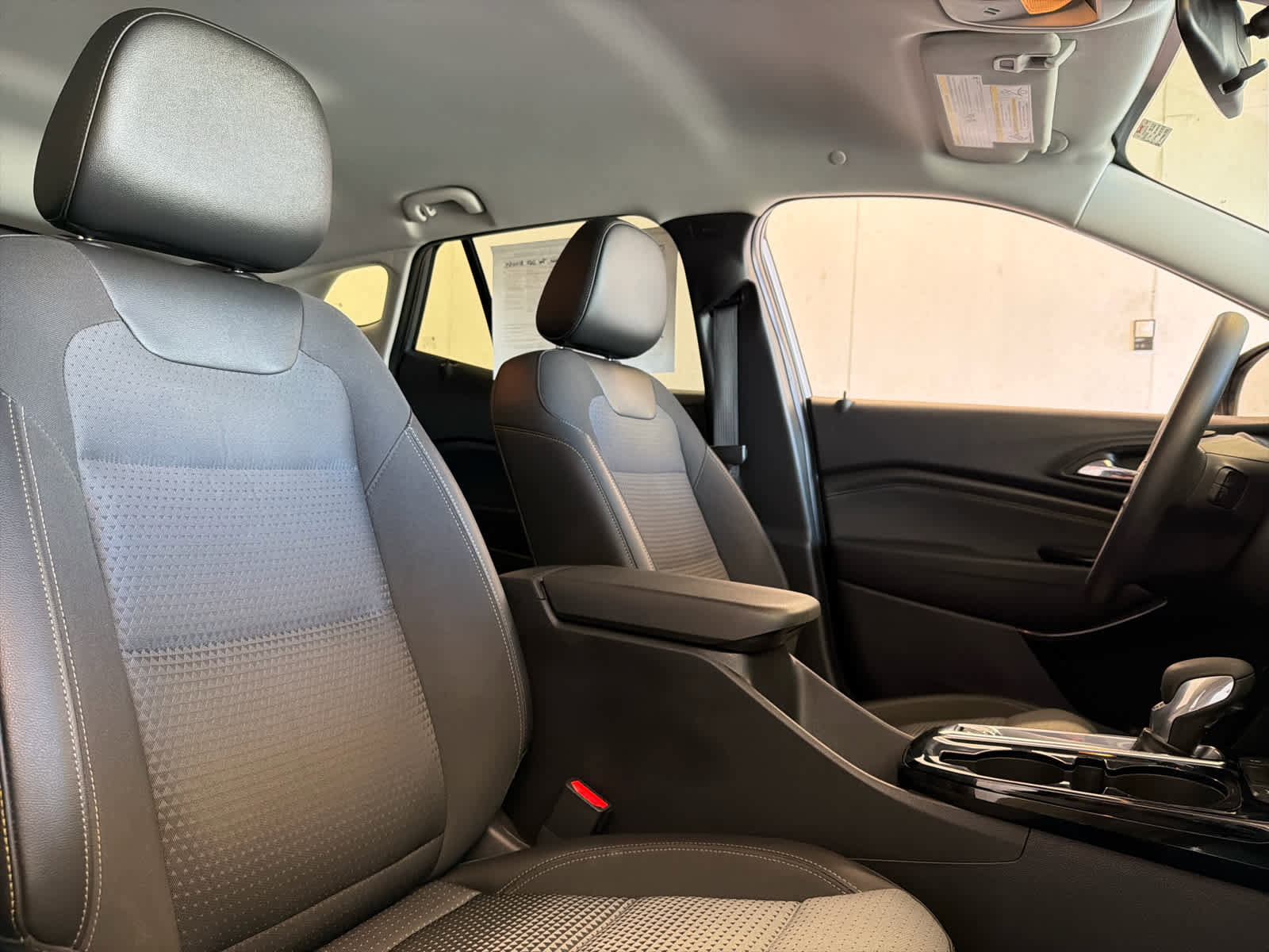 Used 2024 Chevrolet Trax LT image 26