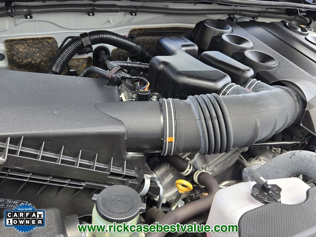 Used 2024 Toyota 4Runner Limited AWD/4WD image 19