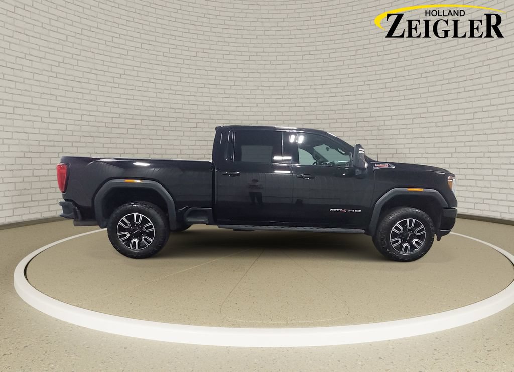 Used 2021 GMC Sierra 2500 AT4 w/ AT4 Premium Plus Package AWD/4WD image 4