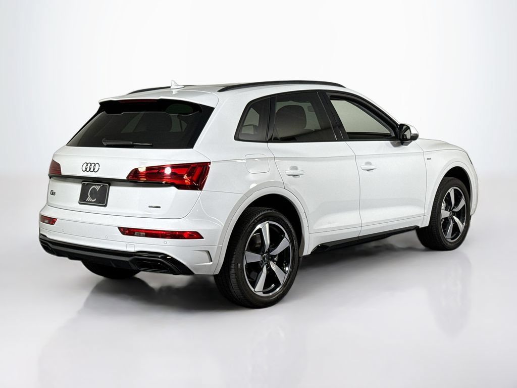 Used 2023 Audi Q5 2.0T Premium Plus w/ Premium Plus Package AWD/4WD image 5