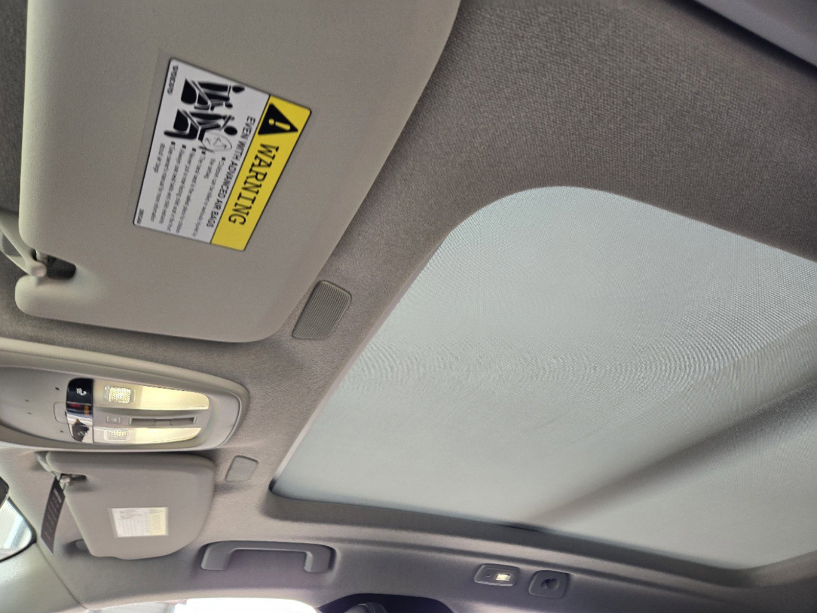 New 2025 Volvo XC40 B5 Core w/ Protection Package Premier image 33